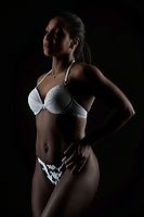 lenisia_230213_114